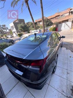 هیوندای ئەلەنترا